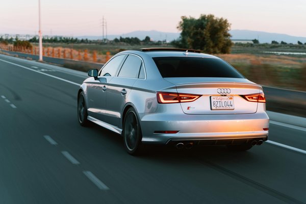 How to Properly Maintain Your Car's Suspension System for Lasting Performance and Comfort?